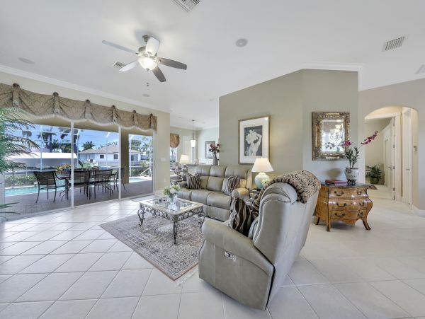 Cape Coral Home 977001