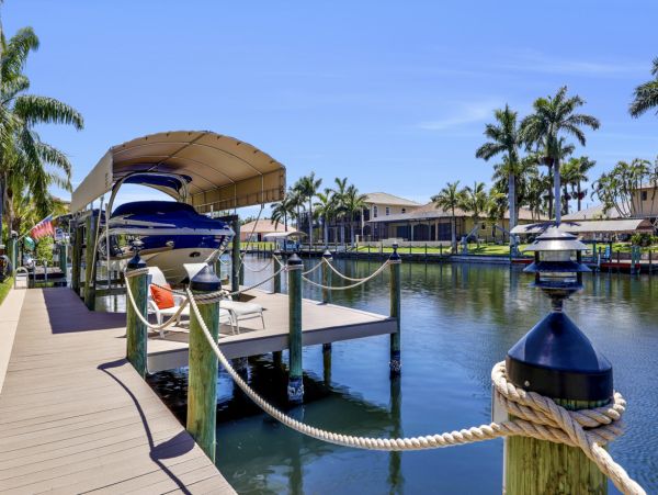 Cape Coral Home 977001