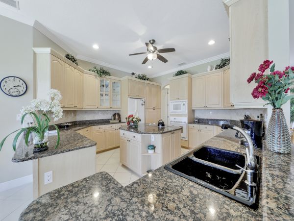 Cape Coral Home 977001