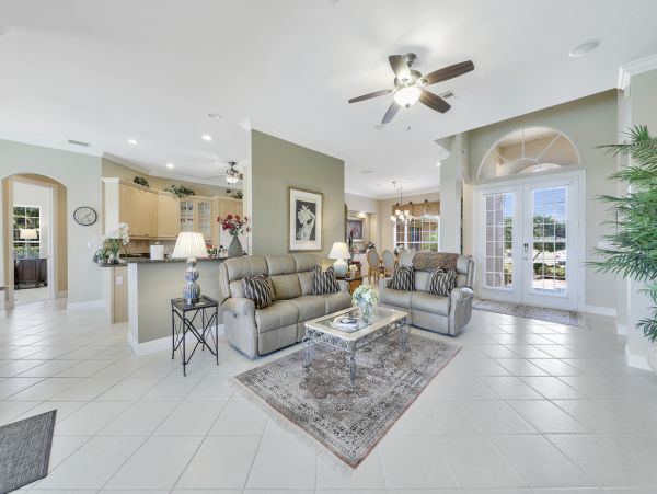 Cape Coral Home 977001