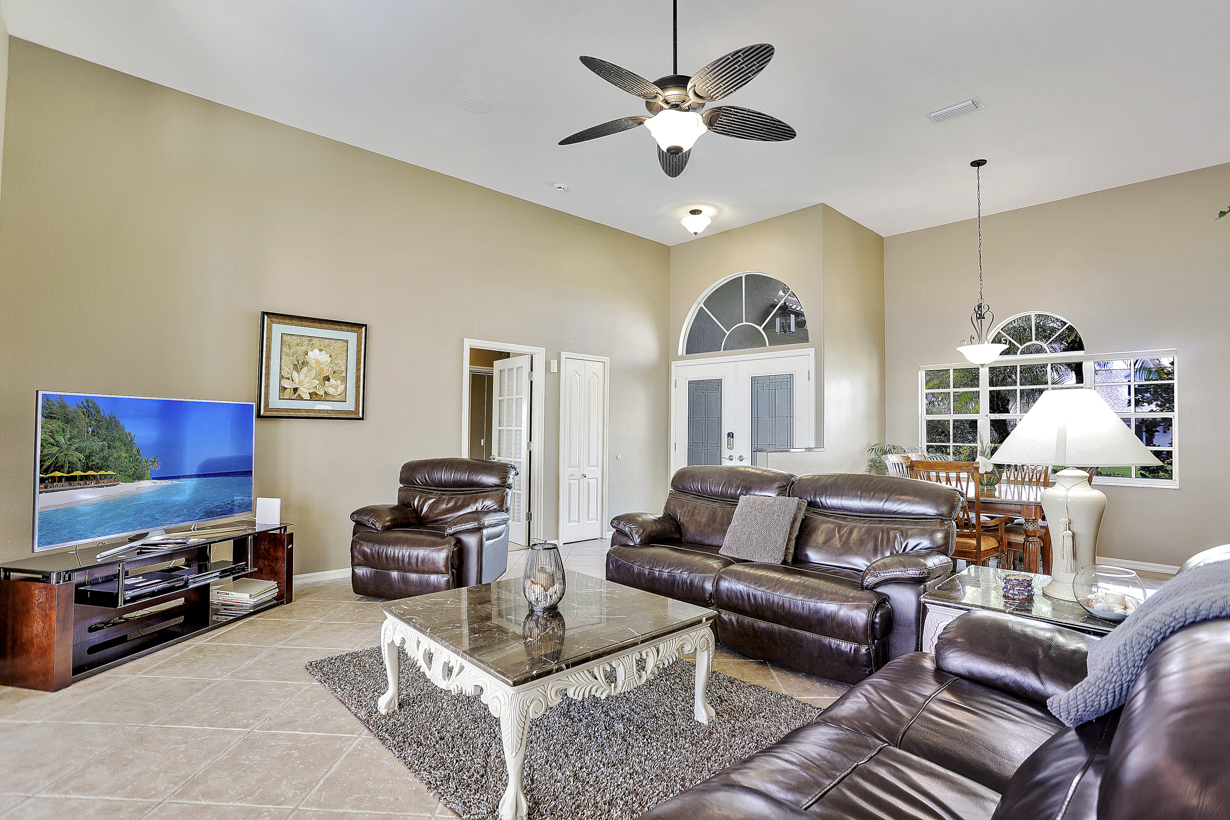 Cape Coral Home 977002