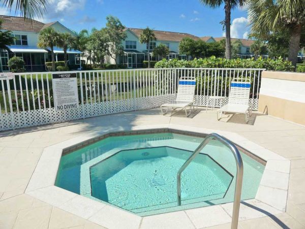 Fort Myers Home 977006