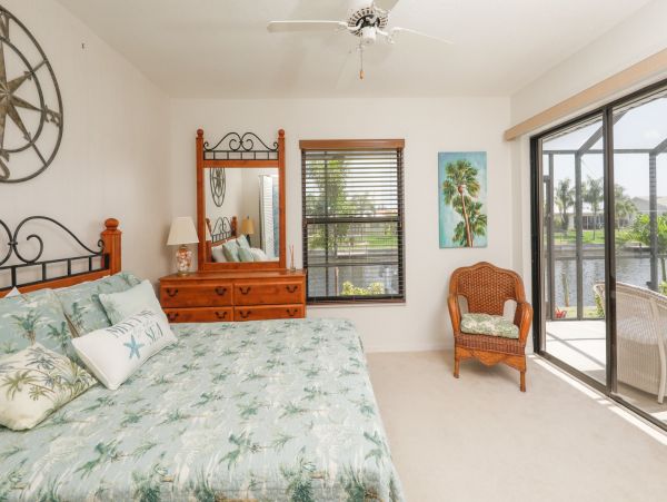 Gorgeous Vacation Home in Punta Gorda with Private Pool