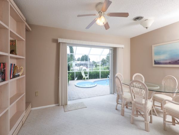 Caged Pool Punta Gorda Vacation Home Canal View
