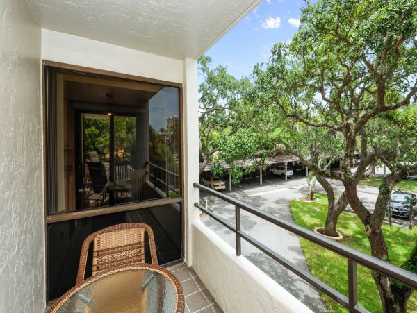 Siesta Key Condo 977075