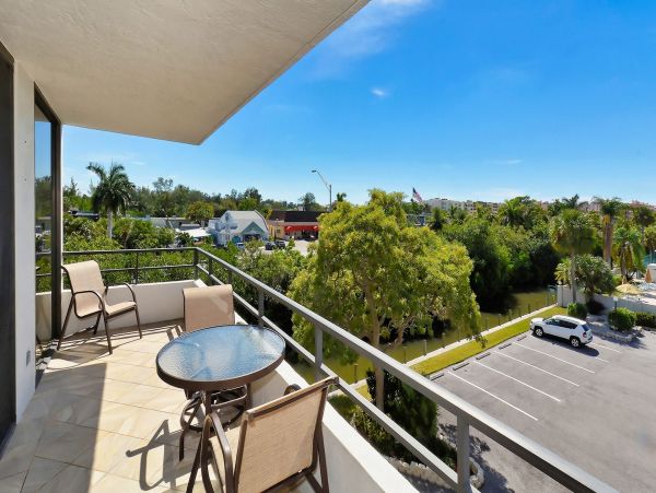 Siesta Key Condo 977076