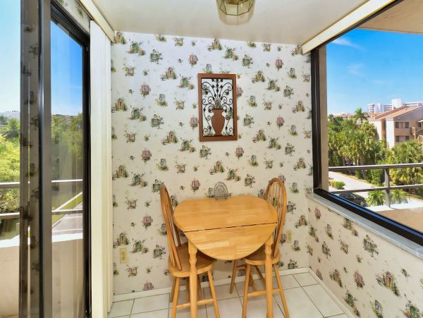 Siesta Key Condo 977076