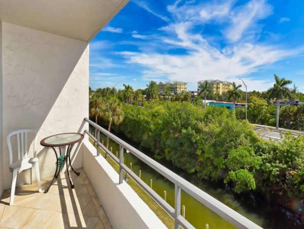 Siesta Key Condo 977076