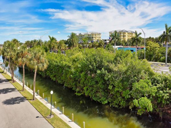 Siesta Key Condo 977076