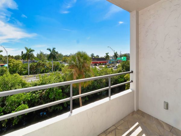 Siesta Key Condo 977076