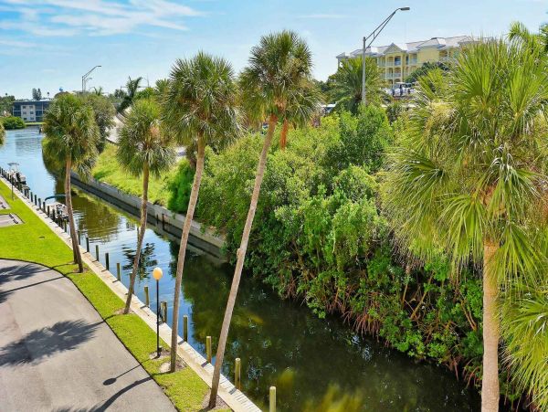Siesta Key Condo 977077