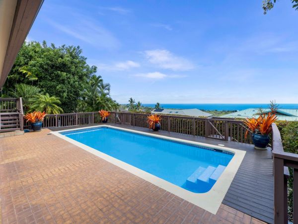 Kailua-Kona 3 Bedroom Vacation Rental with Magical Views