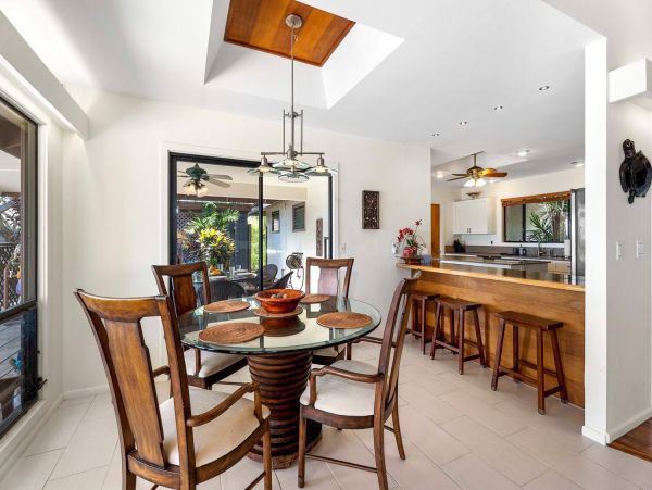Kailua-Kona 3 Bedroom Vacation Rental with Magical Views