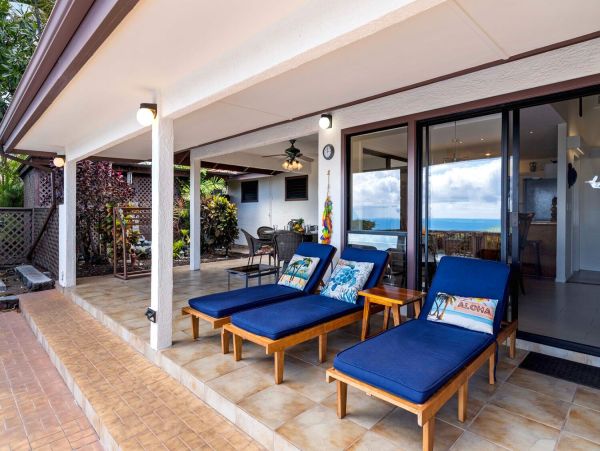 Kailua-Kona 3 Bedroom Vacation Rental with Magical Views