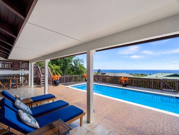 Kailua-Kona 3 Bedroom Vacation Rental with Magical Views