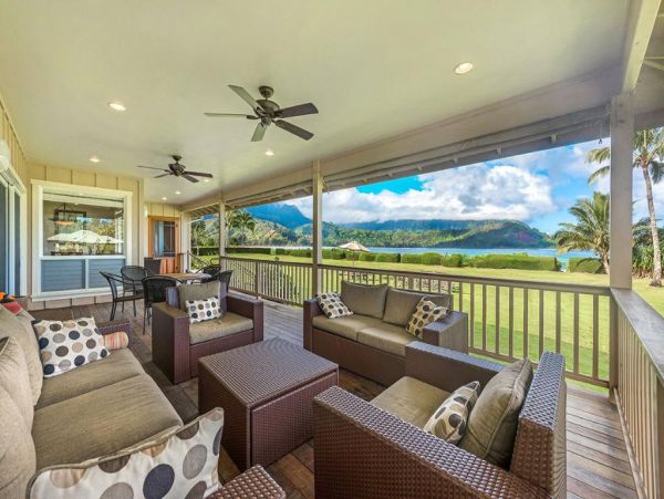 Beachfront Oasis in Hanalei Sleeps Eight Guests