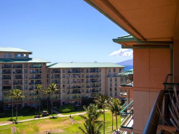 Kaanapali Vacation Condo One Bedroom On Beach