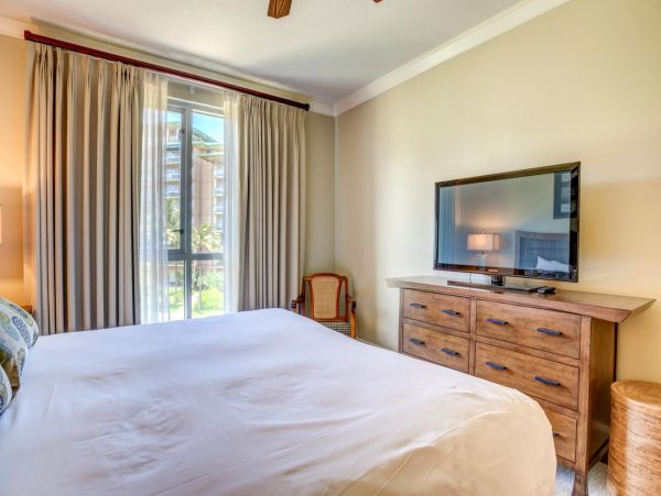 KA'ANAPALI, MAUI 3 BEDROOM 3 BATH SLEEPS 8