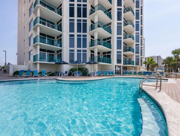 Three Bedroom Gulf Front Rental Beach Condo in Destin