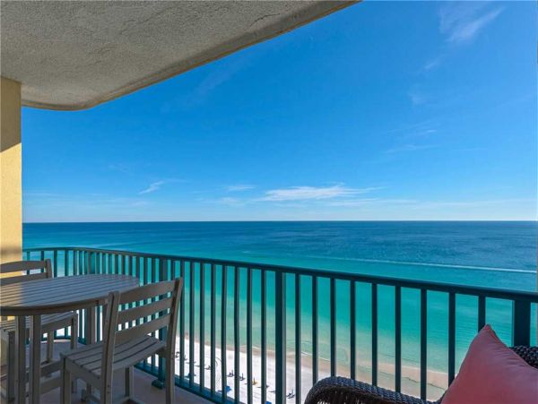 Three Bedroom Gulf Front Rental Beach Condo in Destin