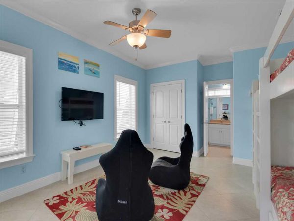 Destin Home 977172