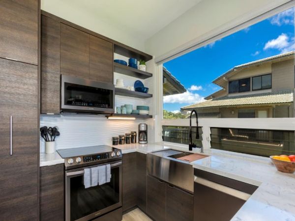 Beautiful 2 Bedroom Kapalua Condo Sleeps 6 Guests Ocean View
