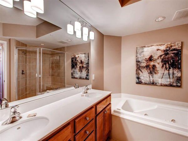 Silver Shells luxury condo