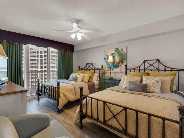Luxury Beachfront Vacation Condo