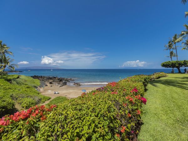 Luxury 3 Bedroom Villa with Beautiful Ocean Views