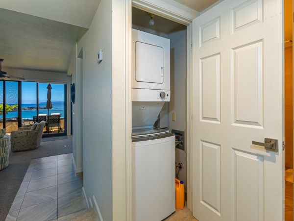 Luxury 3 Bedroom Villa with Beautiful Ocean Views