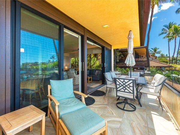 Luxury 3 Bedroom Villa with Beautiful Ocean Views