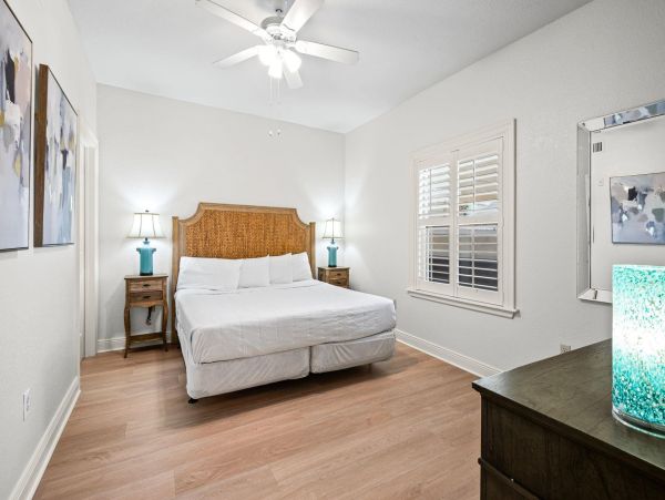 Destin, Florida Beachfront Rentals - Luxury Gulf-Front Condos