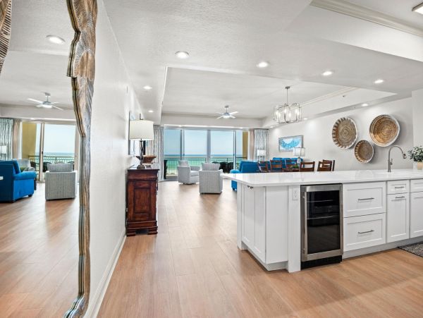 Destin, Florida Beachfront Rentals - Luxury Gulf-Front Condos