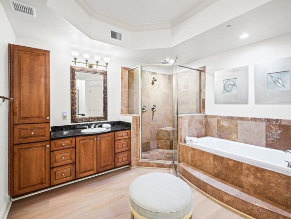 Destin, Florida Beachfront Rentals - Luxury Gulf-Front Condos