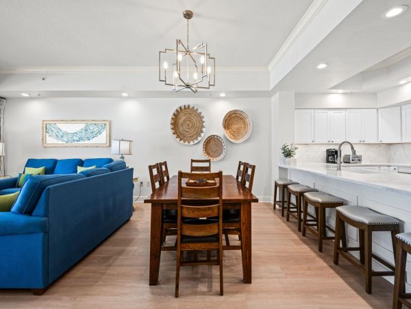 Destin, Florida Beachfront Rentals - Luxury Gulf-Front Condos