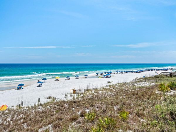 Destin, Florida Beachfront Rentals - Luxury Gulf-Front Condos