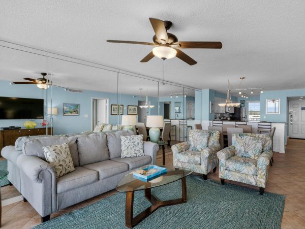 Beachfront Two Bedroom Vacation Condo in Miramar Beach