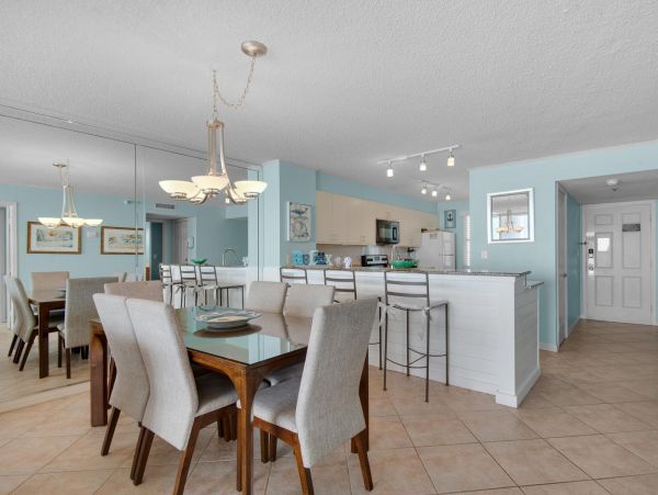 Beachfront Two Bedroom Vacation Condo in Miramar Beach