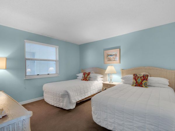 Beachfront Two Bedroom Vacation Condo in Miramar Beach