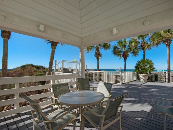 Beachfront Two Bedroom Vacation Condo in Miramar Beach