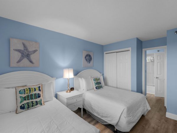 Beachfront Condo Full Gulf Views 3 Pools, Premier Tennis Courts