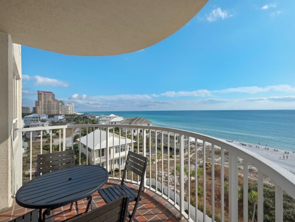 Beachfront Condo Full Gulf Views 3 Pools, Premier Tennis Courts