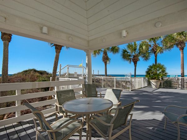 Beachfront Condo Full Gulf Views 3 Pools, Premier Tennis Courts