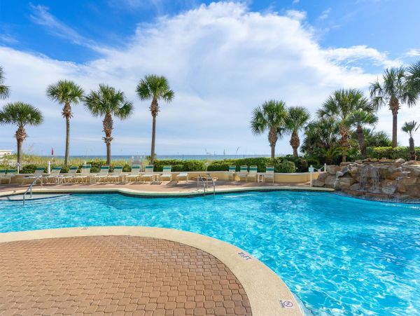 Destin Beachfront Condo Rental - Luxury 3-Bedroom Gulf-View Vacation Condo with Pool & Resort Amenities