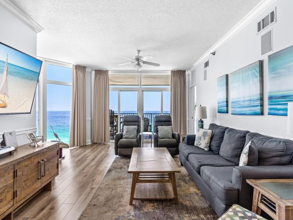 Destin Beachfront Condo Rental - Luxury 3-Bedroom Gulf-View Vacation Condo with Pool & Resort Amenities