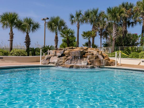 Destin Beachfront Condo Rental - Luxury 3-Bedroom Gulf-View Vacation Condo with Pool & Resort Amenities