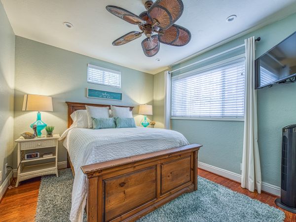 San Clemente 4 Bedroom Home Close to Beach