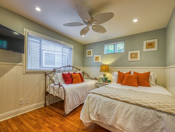 San Clemente 4 Bedroom Home Close to Beach