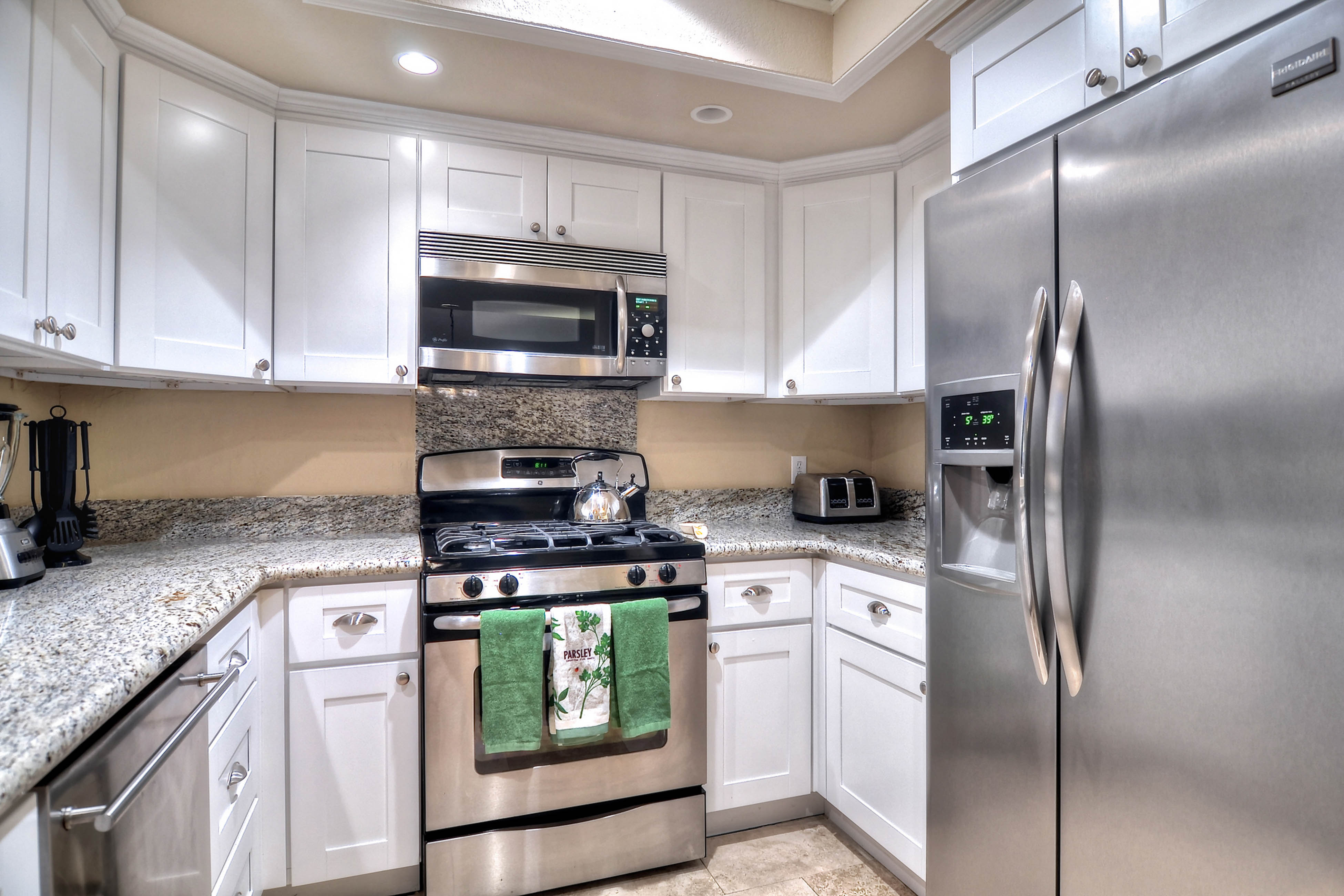 Laguna Beach Home 977369