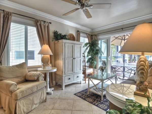 Laguna Beach Home 977372